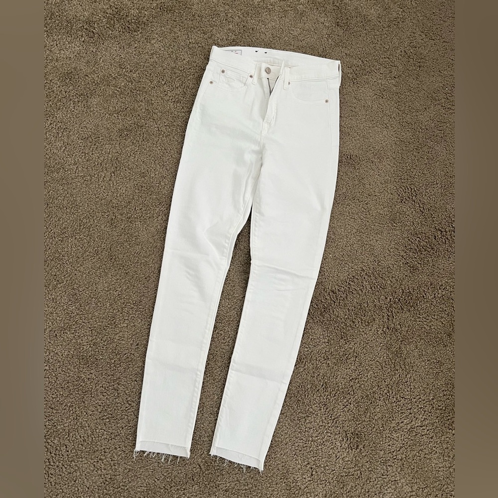 GAP tall jeans size 28